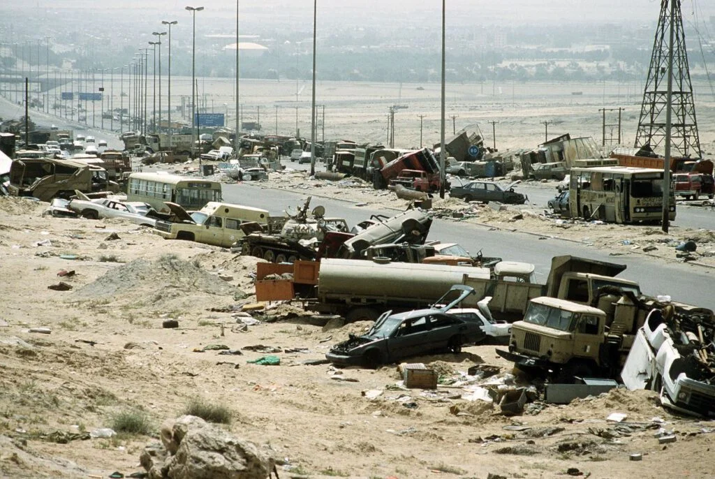 Vernietigde voertuigen op de Higway of Death, april 1991