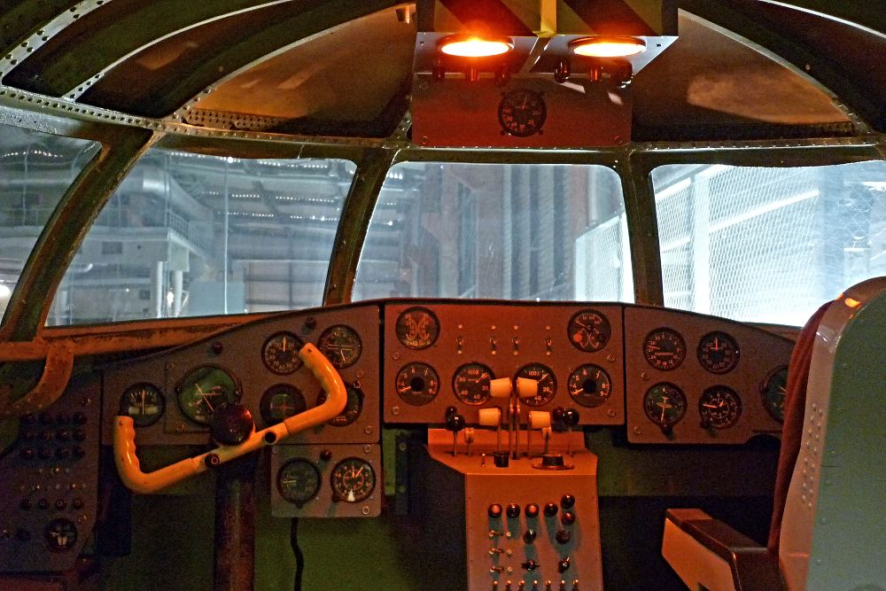 Cockpit van de Baade 152 