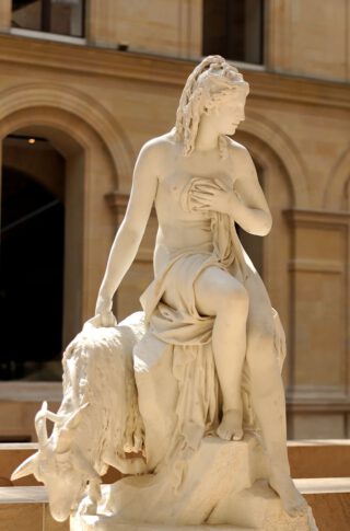 Sculptuur van de nimf Amalthea en de geit - Beeld van Pierre Julien 