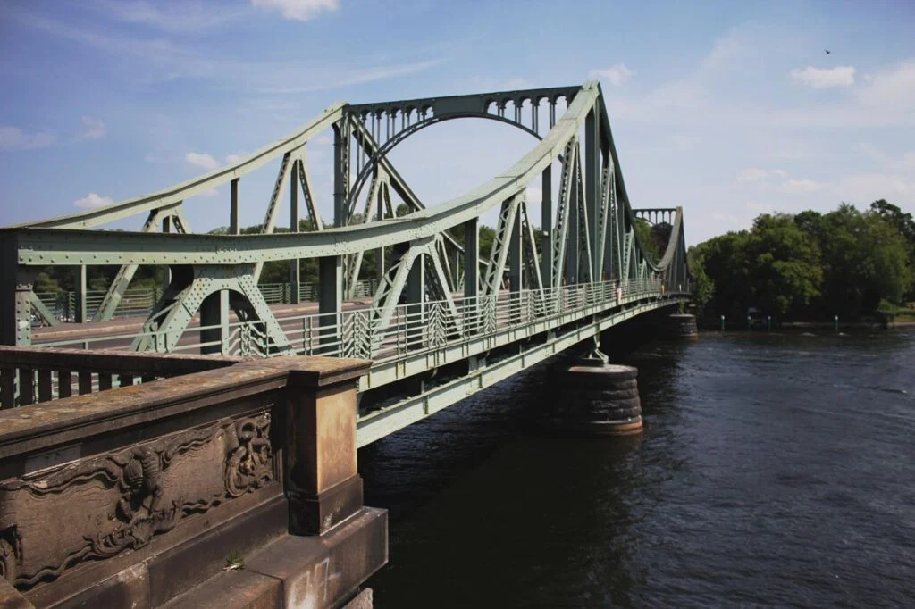 Glienicker Brücke, met zicht op het oosten