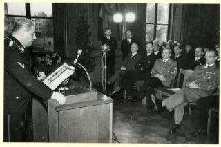 Opening tentoonstelling 'Het Duitse boek' in het Mauritshuis 1941 Stapf Bilderdienst Haags Gemeentearchief
