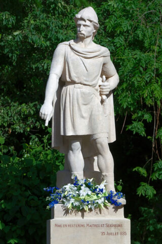 Standbeeld in Rouen van Viking-leider Rollo. 