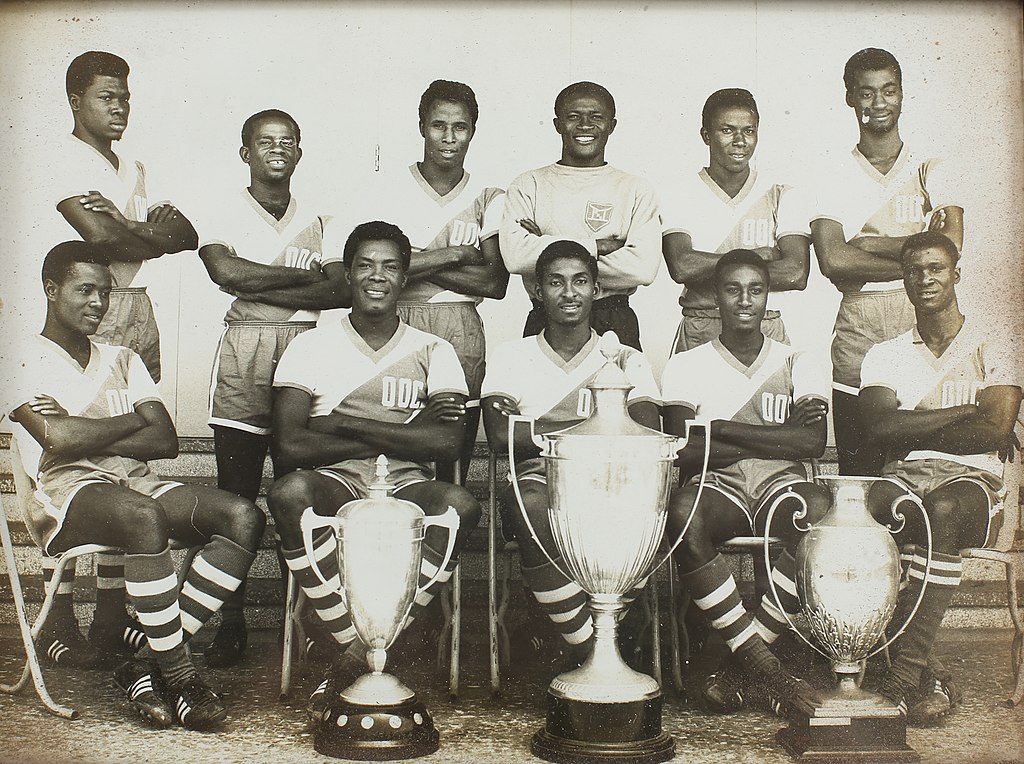 Het Ghanese nationale elftal in de jaren 1960. De selectie werd mede samengesteld door president Kwame Nkrumah