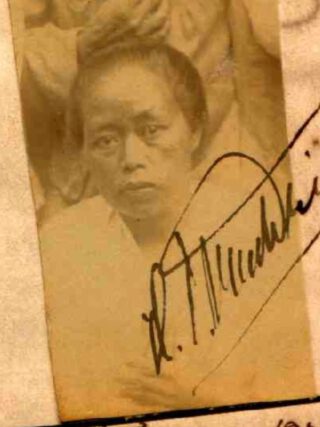 Nji Sari, de moeder van Mijem Sarwi, in de Javaanse database van het Nationaal Archief in Den Haag