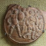 Fragment aardewerk met daarop een afbeelding van een hoplomachus
