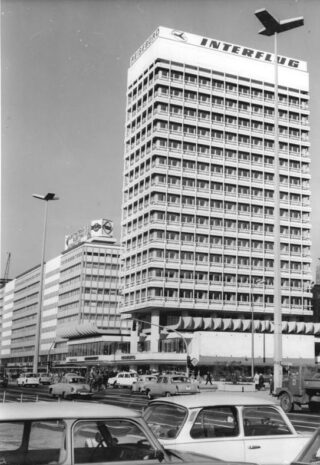 Interflug-kantoor in Oost-Berlijn, 1971