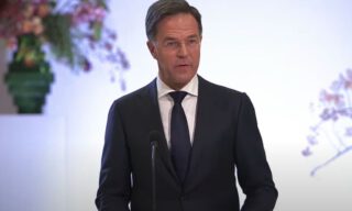 Premier Rutte tijdens de toespraak