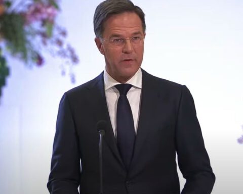 Premier Rutte tijdens de toespraak
