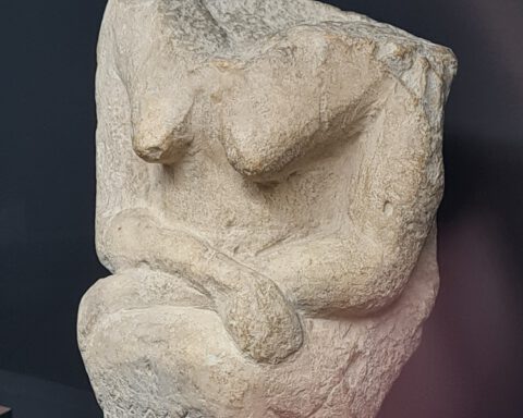 De Dame van Byblos (Koninklijke Musea voor Kunst en Geschiedenis, Brussel)