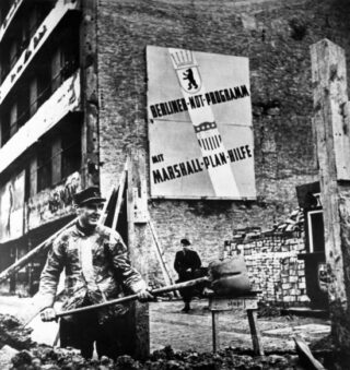 'Berlijns noodprogramma met Marshallplan-hulp. Heropbouwactiviteiten in West-Berlijn op het einde van de jaren 1940