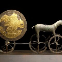 De zonnewagen van Trundholm (ca. 1400 v.Chr.)
