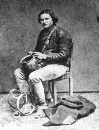 Foto van een ketellapper, gemaakt door Ignacy Krieger (1817-1889)