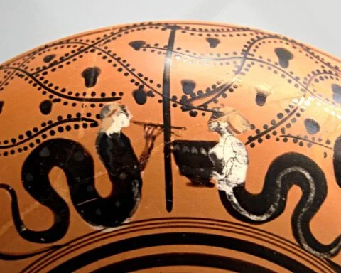 Afbeelding van Echidna op een drinkschaal uit ca. 510 v.Chr.
