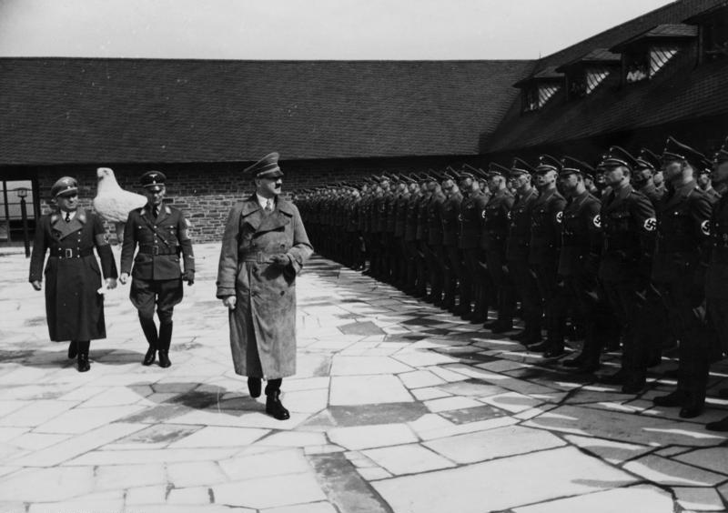 Bezoek van Hitler aan Vogelsang in 1937