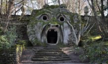 De tuinen van Bomarzo, of: het park der monsters