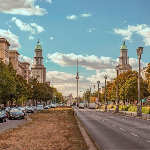 Zicht op de huidige Karl-Marx-Allee in Berlijn