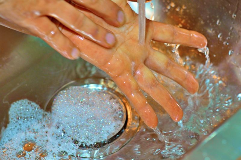 Met zeep kan jee je handen wassen, maar je kan er ook televisieseries mee bekostigen