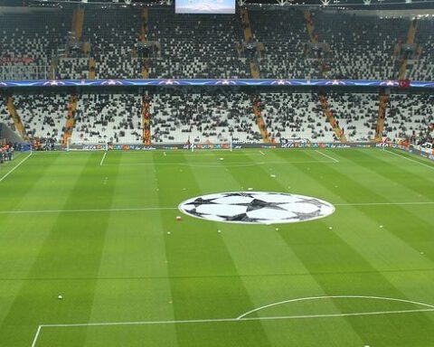 Stadion voorafgaand aan een Champions League-duel
