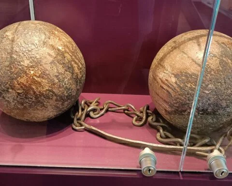 Schandballen in Museum Elburg