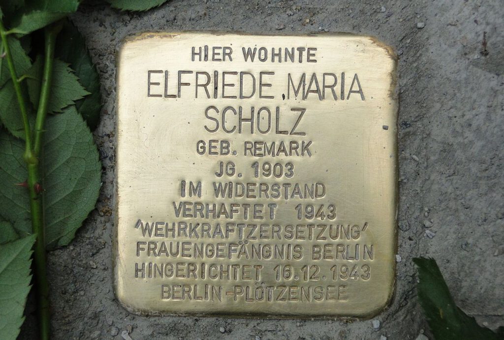 Stolpersteine voor Elfriede Scholz-Remarque in Dresden