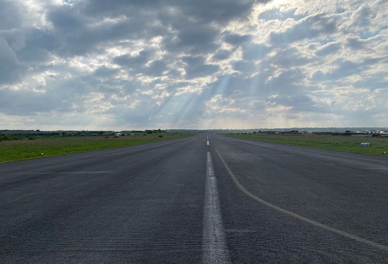 Landingsbaan van de luchthaven van Galway