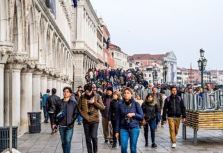 Toeristen in Venetië