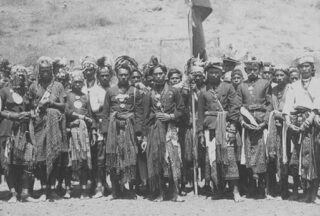 Timoreese radja’s, vermoedelijk Nederlands-Timor. 1927. 