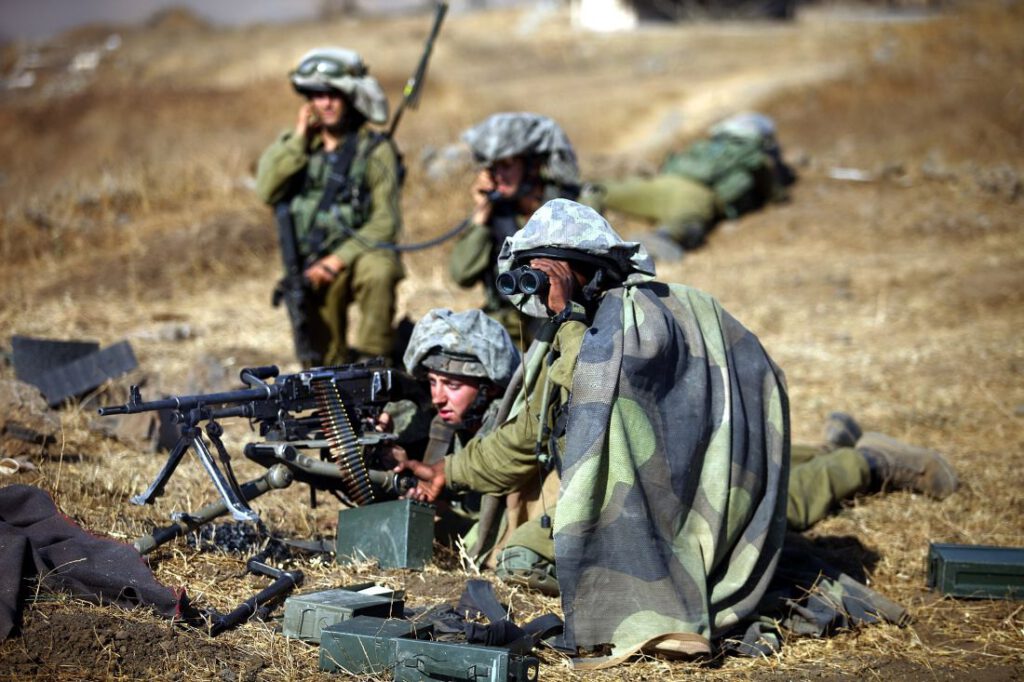 Israëlische soldaten op de Golanhoogvlakte