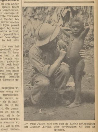 Foto van Julien in een artikel over zij reizen in de krant 'Vooruit' van 1 april 1941