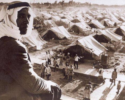 Nakba. Palestijnen in een vluchtelingenkamp in Damascus, Syrië (1948)