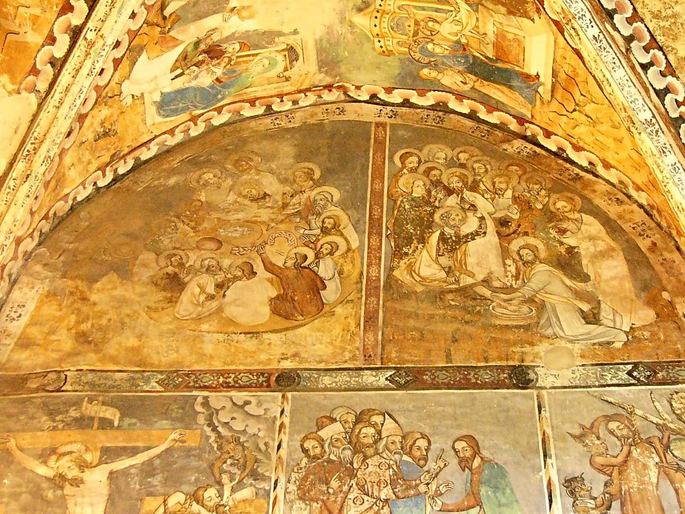 Muurschilderingen in de kerk van Malancrav