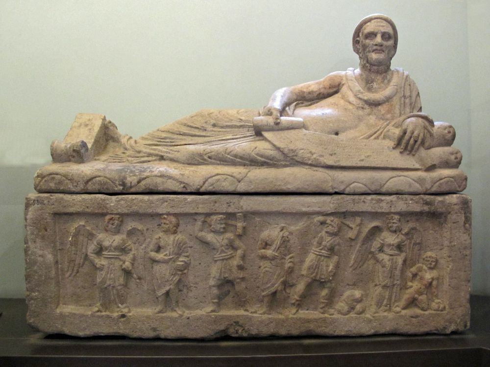 Sarcofaag in het Archeologisch Museum van Tarquinia