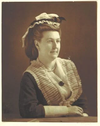 Isabel Burton