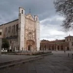 Plaza de San Pablo in Valladolid, met links het standbeeld van Filips II