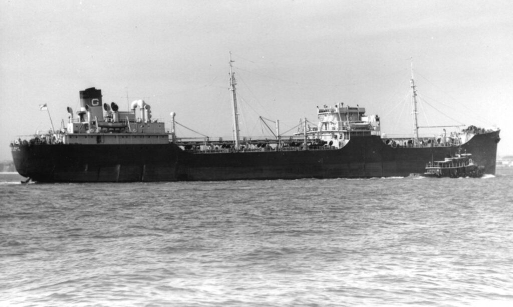 Olietanker SS FORT SCHUYLER waarmee Cornelis begin mei 1945 op weg was naar Europa.