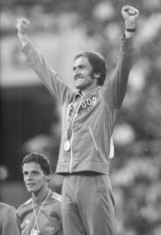 Gerard Nijboer (links) op het erepodium tijdens de OS van 1980 in Moskou.