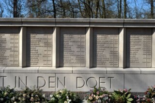 Deel van het monument op de voormalige fusilladeplaats van Kamp Vught