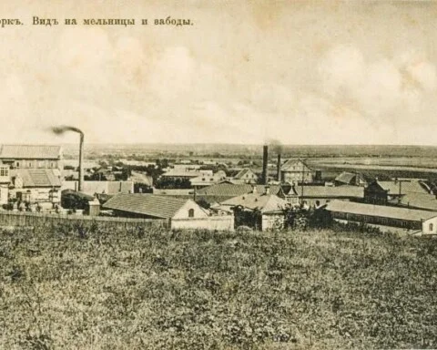 Ansichtkaart met zicht op het New York (Njoe-Iork) van Donbas en zijn industriële maalderij en fabrieken, omstreeks 1910.