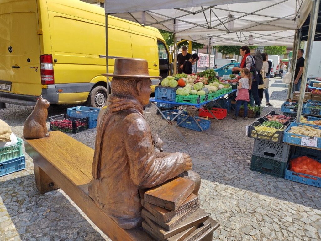 Hrabal op de markt van Nymburk