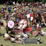 Re-enactment van een Vikingstrijd in Denemarken, 2005