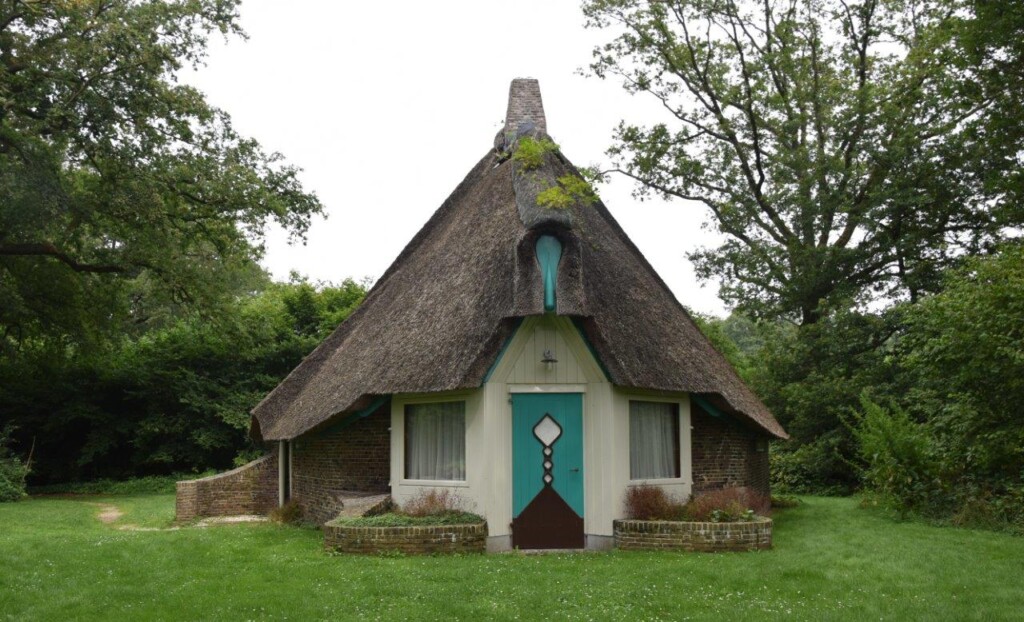 Atelier van Rik Roland Holst bij de Angorahoeve. 