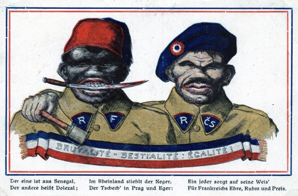 Duitse postkaart uit 1923 waarmee een Senegalese soldaat in het Franse leger wordt bespot