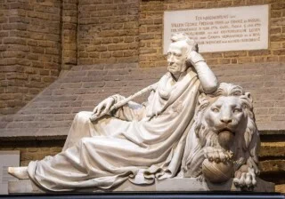 Grafmonument voor koning Willem I in de Nieuwe Kerk in Delft