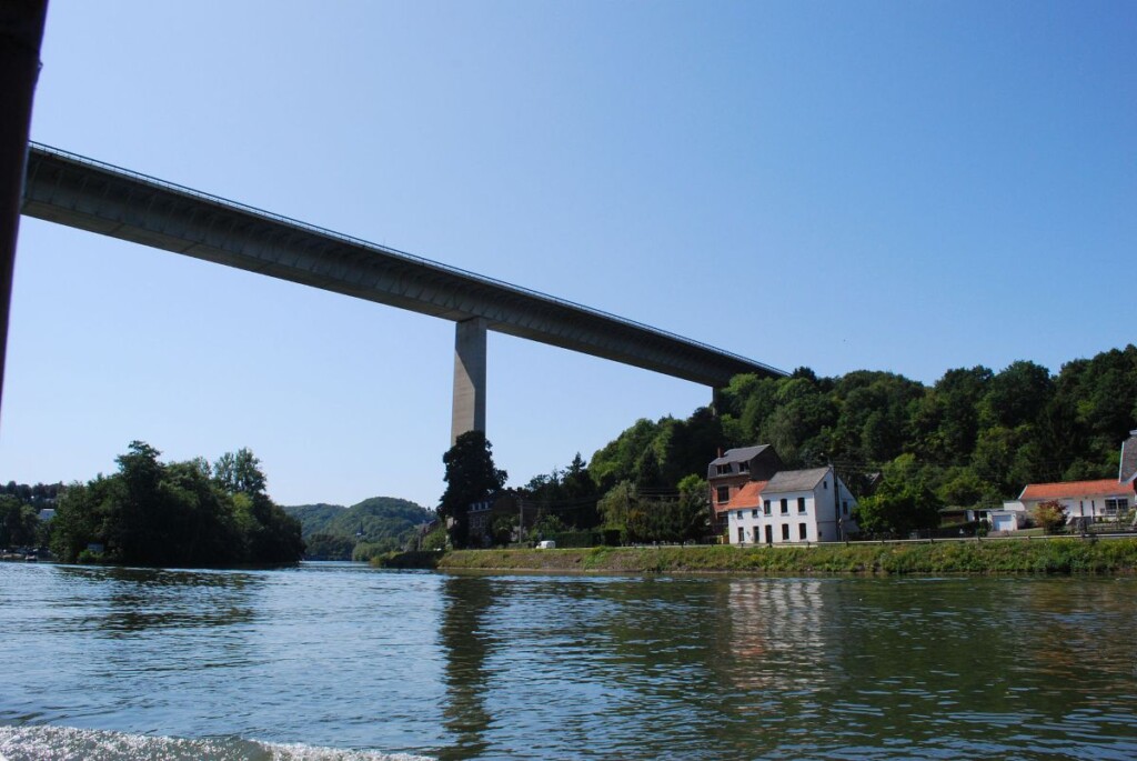 Viaduc Charlemagne bij Dinant