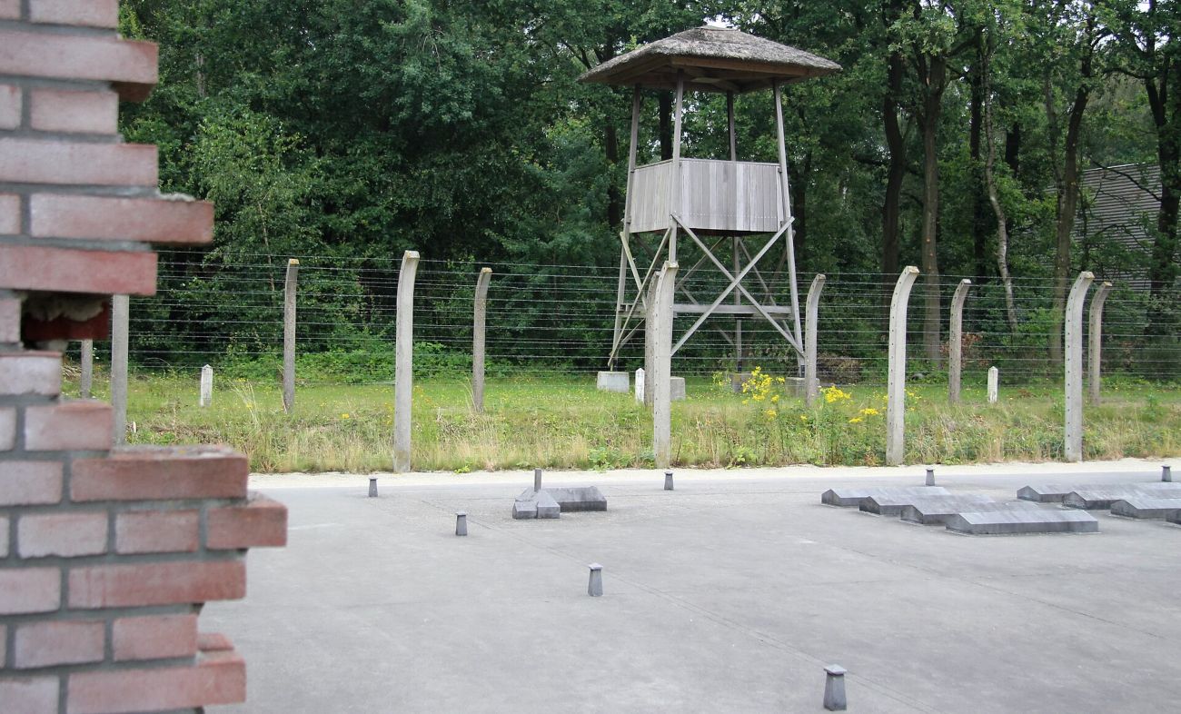 Wachttoren bij Nationaal Monument Kamp Vught