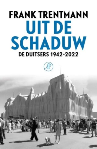 Uit de schaduw - Frank Trentmann