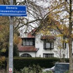 Voorheen Domela’s ‘Villa Annie’, officieel adres Burgemeester Schooklaan 20 in Hilversum, maar tegenwoordig gelegen aan het Domela Nieuwenhuisplein.