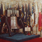 Replica van de Liberty Bell, gelegen in de kelder van Zion's Memorial Church, Allentown, Pennsylvania, 1962