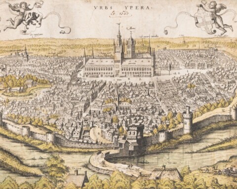 Kopergravure met een vogelperspectief van Ieper, gemaakt door Hiëronymus Cock in 1562