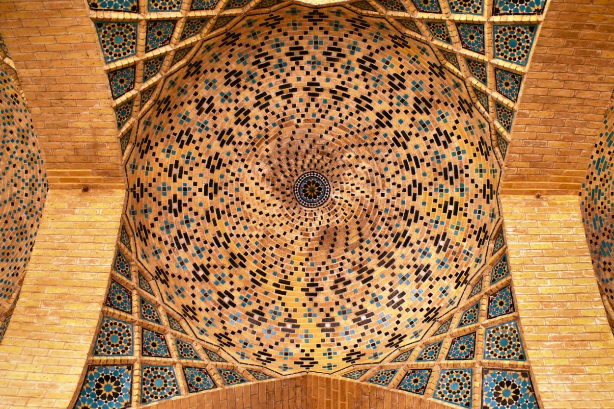 Mozaïek in de Nasir al Molkmoskee in de Iraanse stad Shiraz